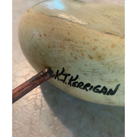 Vintage Folk Art Birds on Driftwood - Picture 7 of 7